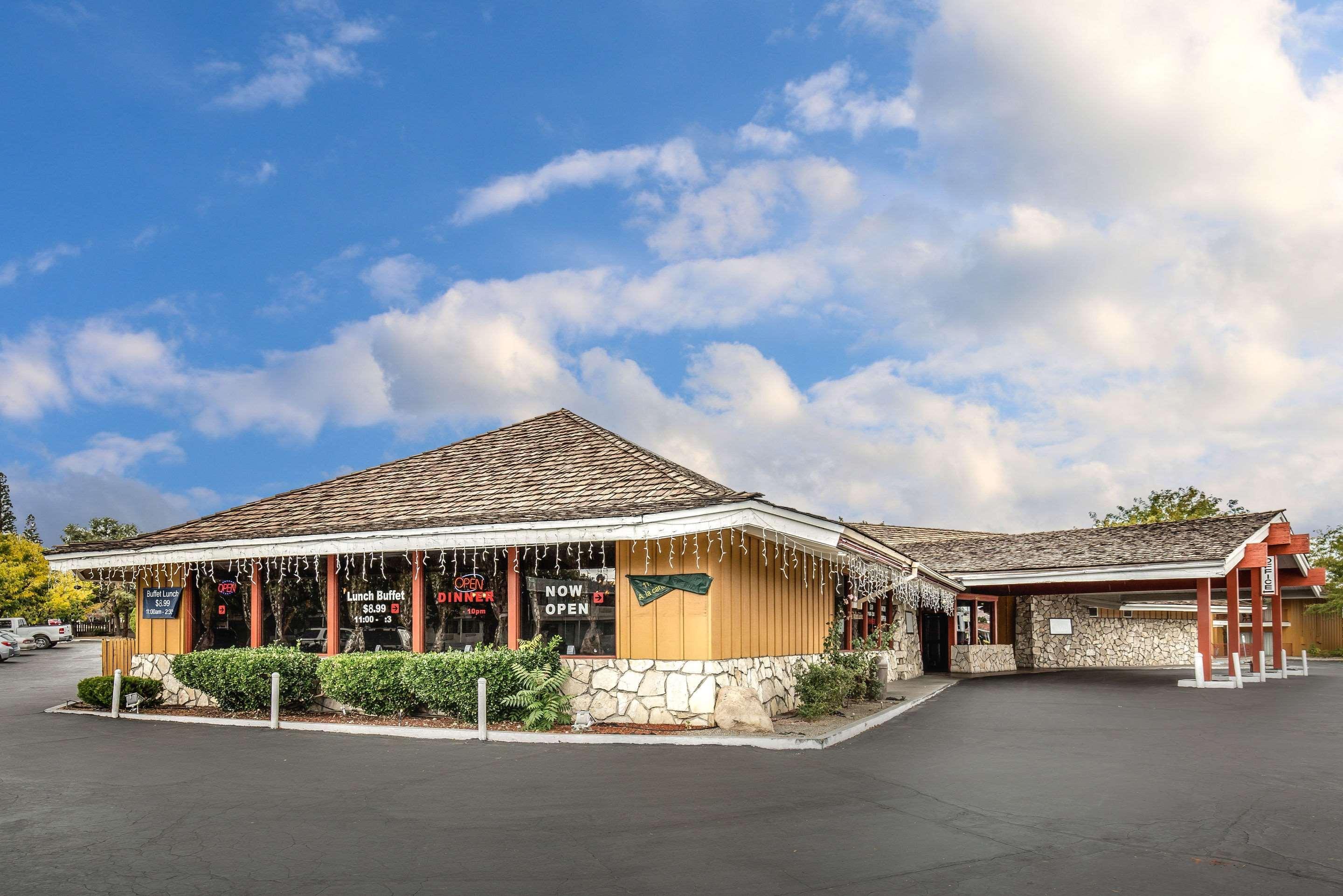 Econo Lodge Near Reno-Sparks Convention Center Екстер'єр фото