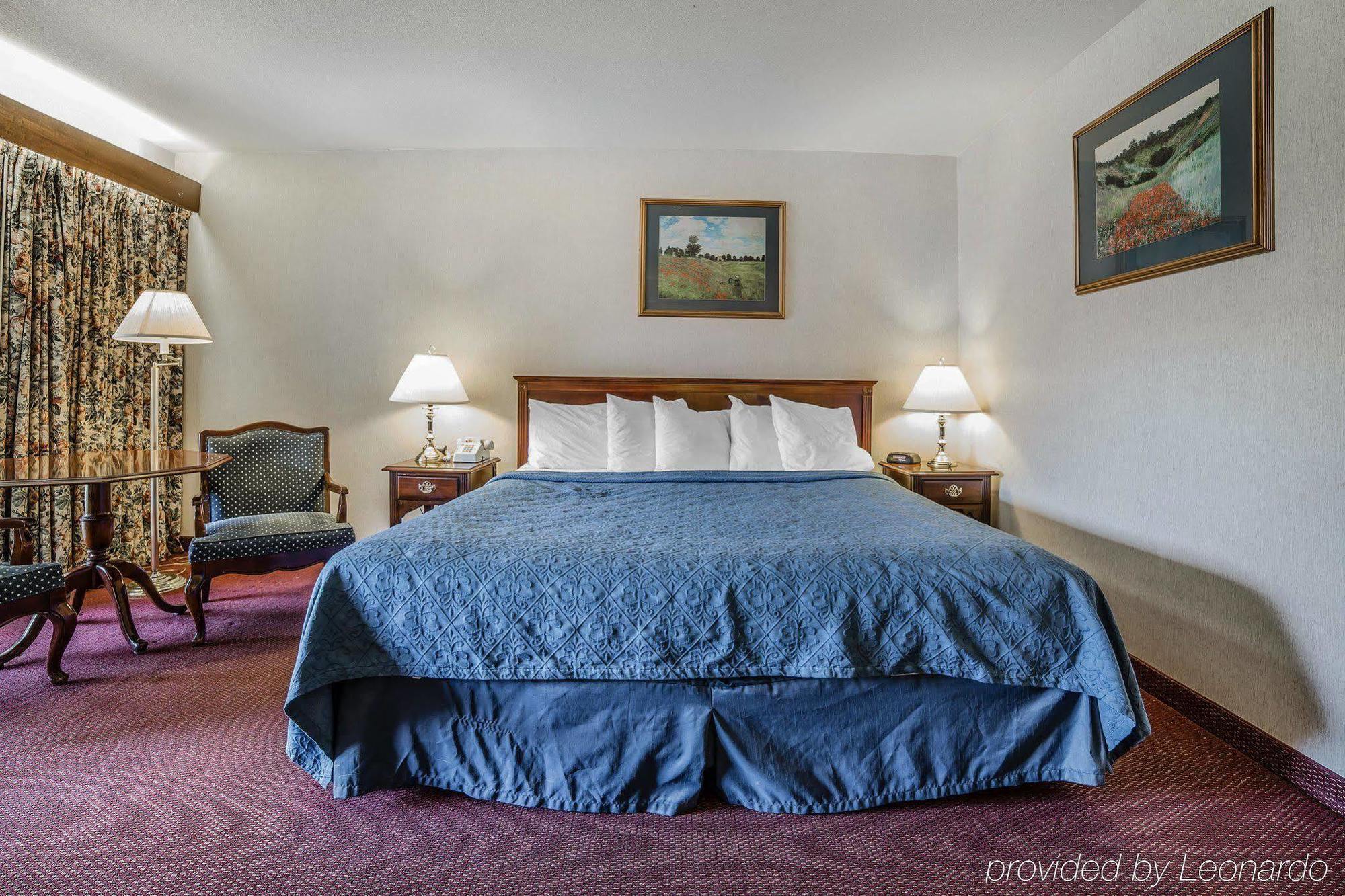 Econo Lodge Near Reno-Sparks Convention Center Екстер'єр фото